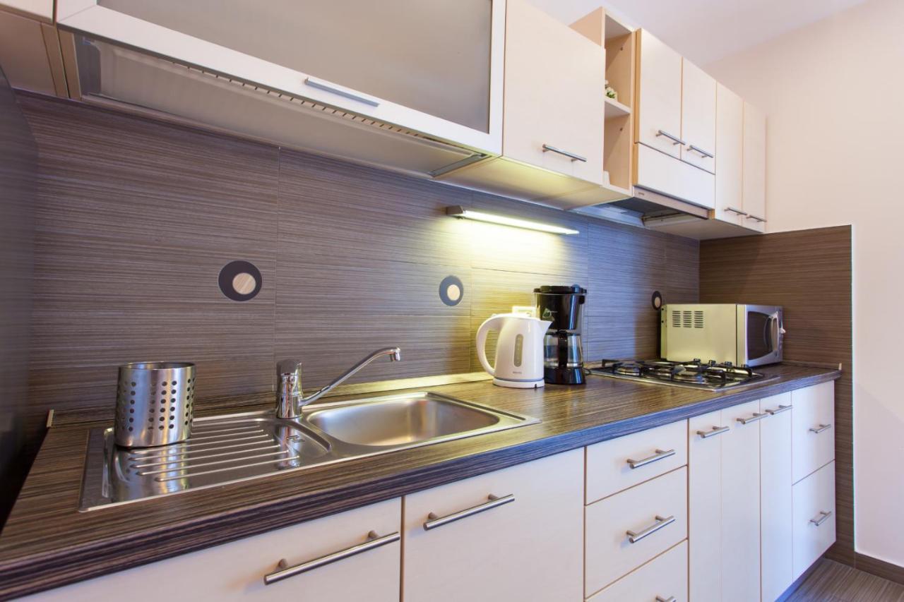 Apartments Banic Porec Exterior photo